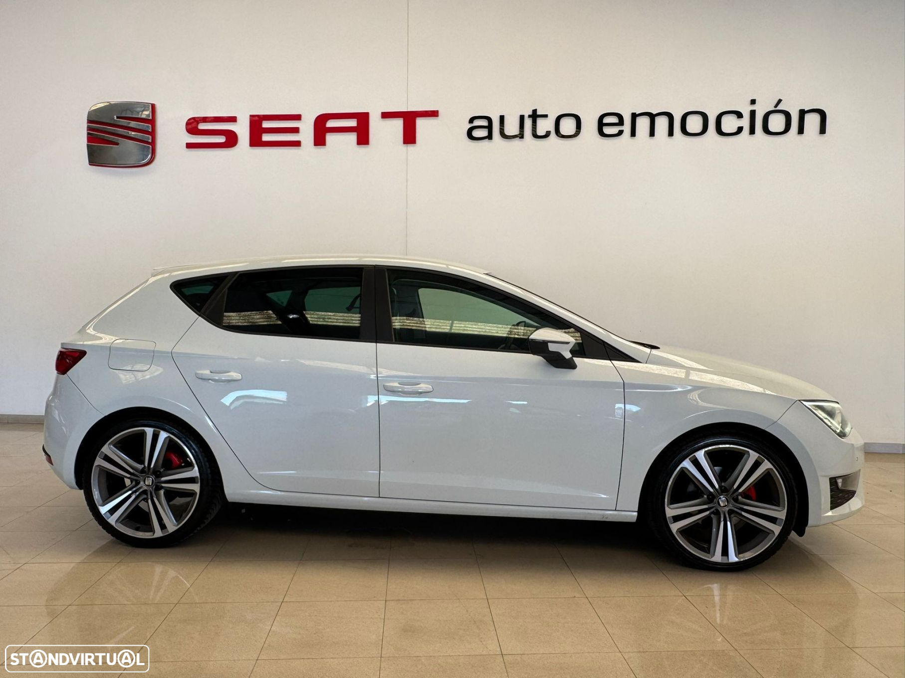 SEAT Leon 2.0 TDI FR S/S - 10