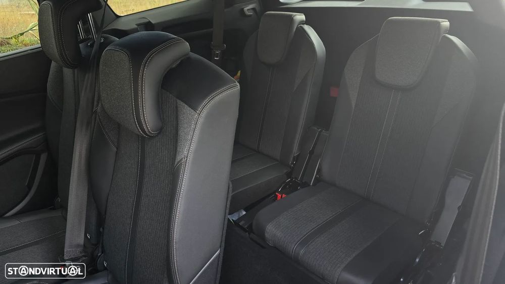 Peugeot 5008 1.5 BlueHDi GT Line EAT8 - 26