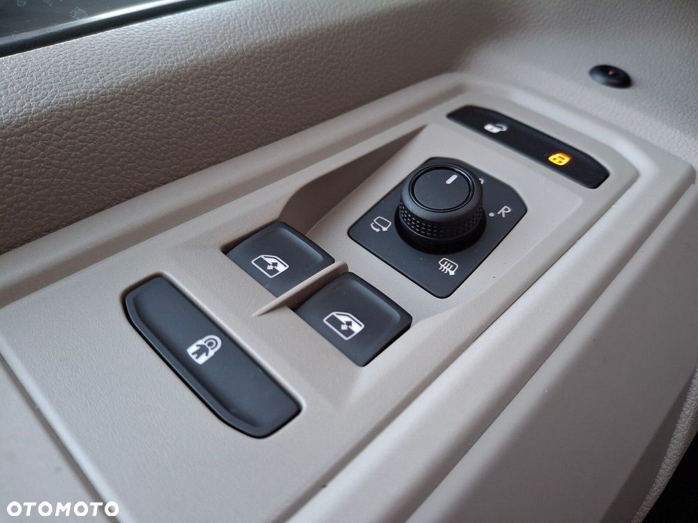 Volkswagen California - 16