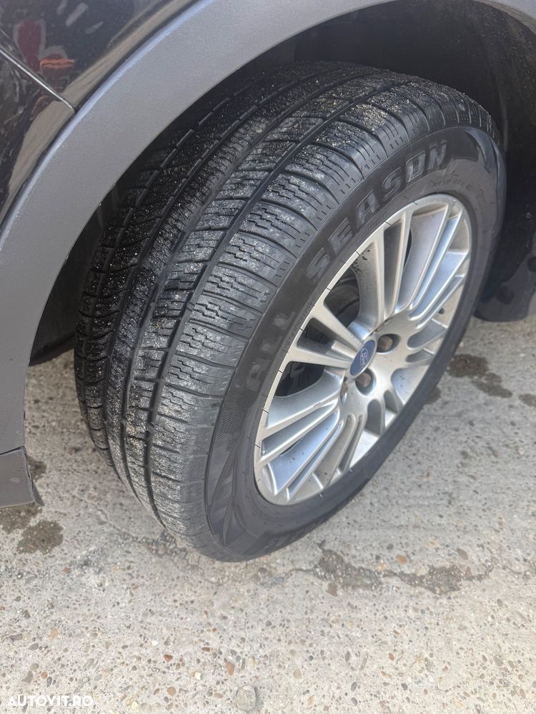 Ford Kuga 2.0 TDCi Powershift 4WD Titanium - 18