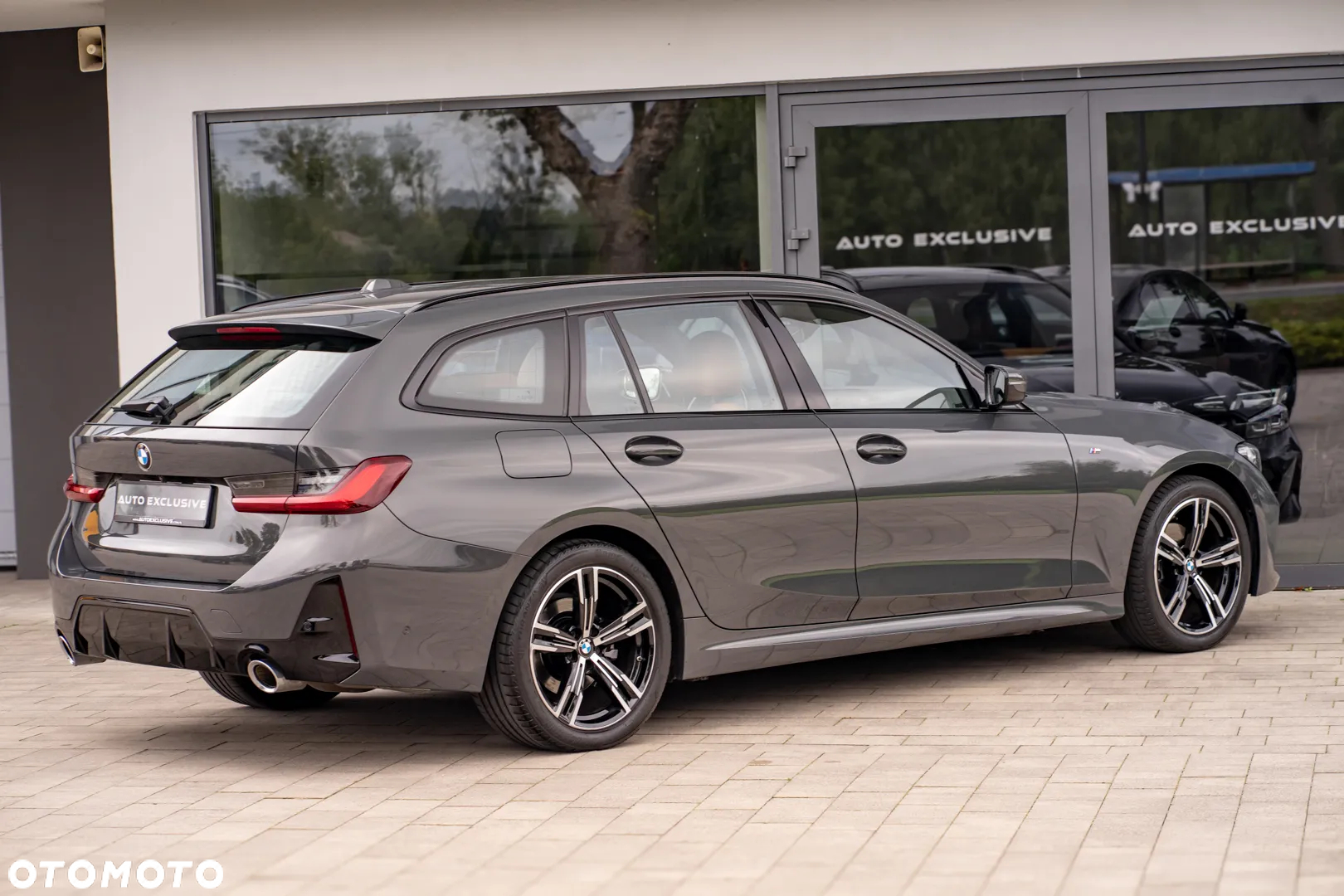 BMW Seria 3 320d Touring xDrive M Sport - 27