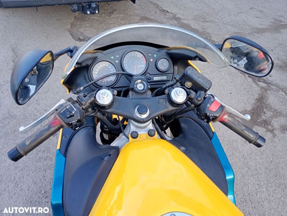 Dezmembrez motocicleta honda cbr 600f fabricatie 2000 piese honda cbr - 5