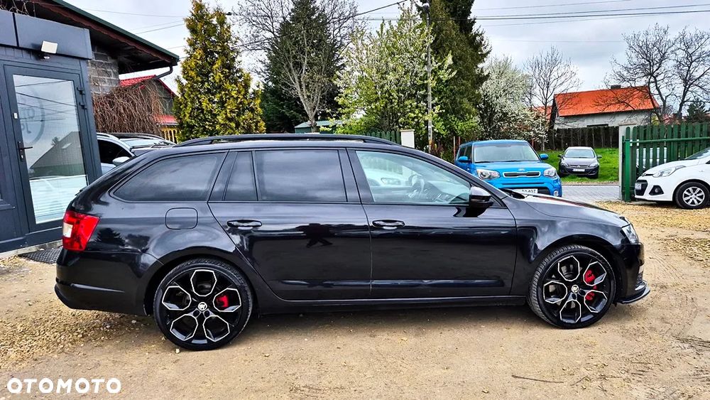 Skoda Octavia 2.0 TSI RS DSG - 11