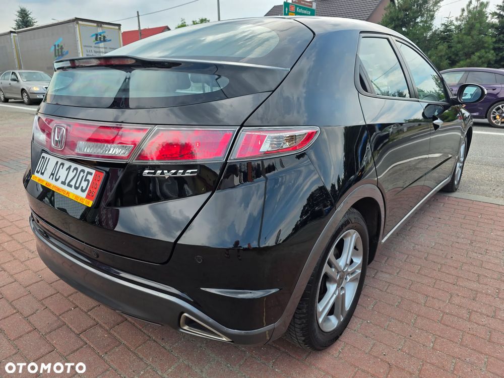 Honda Civic 1.4 i-VTEC Sport - 6