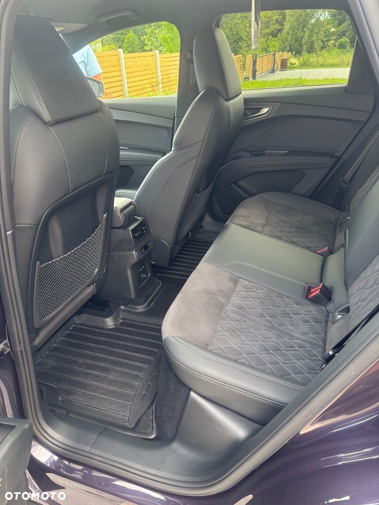 Audi Q4 e-tron 50 77kWh Quattro S Line - 19