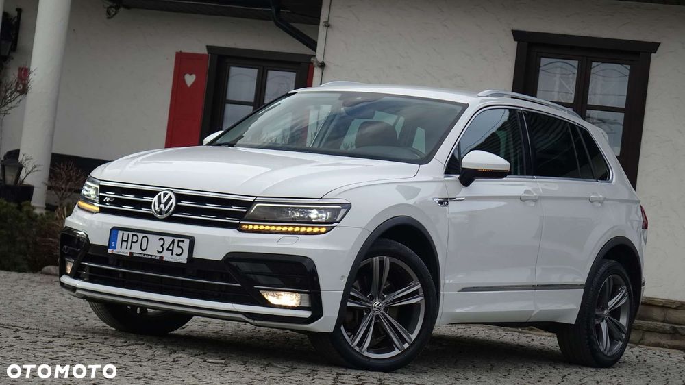 Volkswagen Tiguan - 1