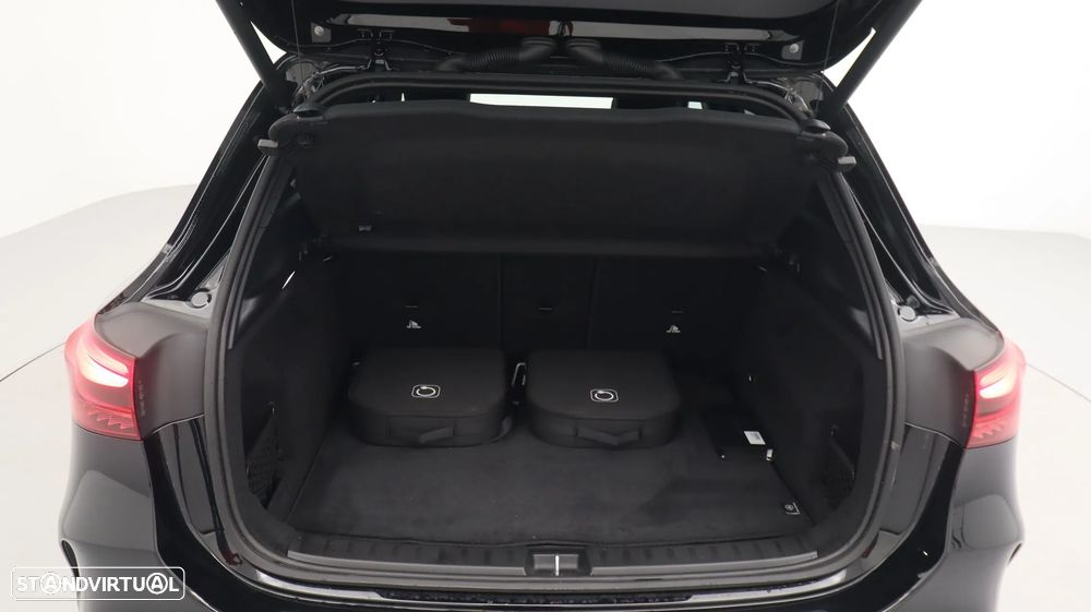 Mercedes-Benz GLA 250 e AMG Line - 31