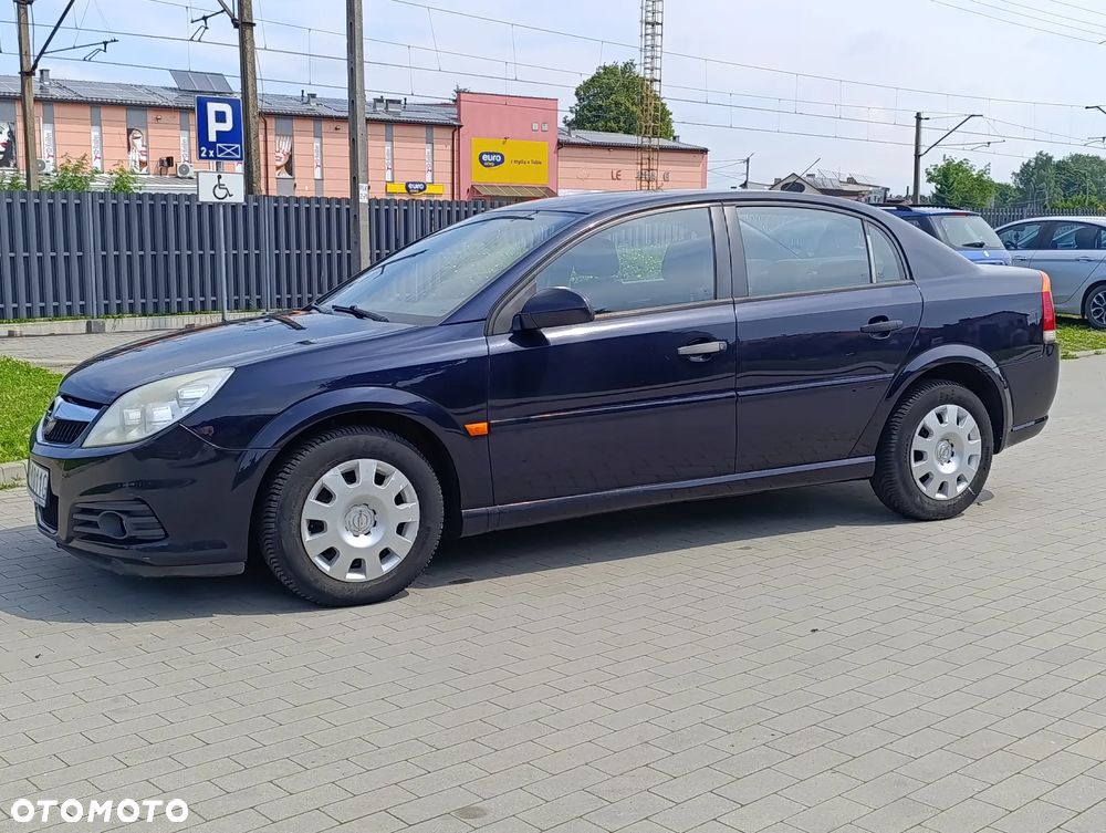 Opel Vectra 1.8 Essentia - 11
