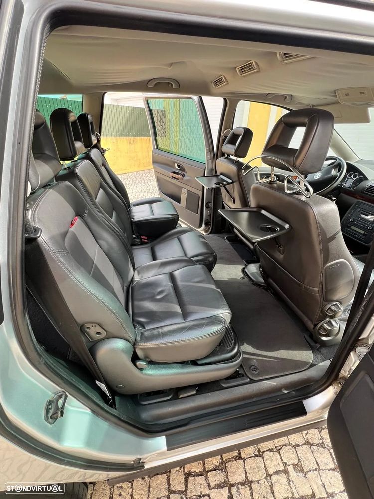 VW Sharan 2.0 TDi Highline - 18