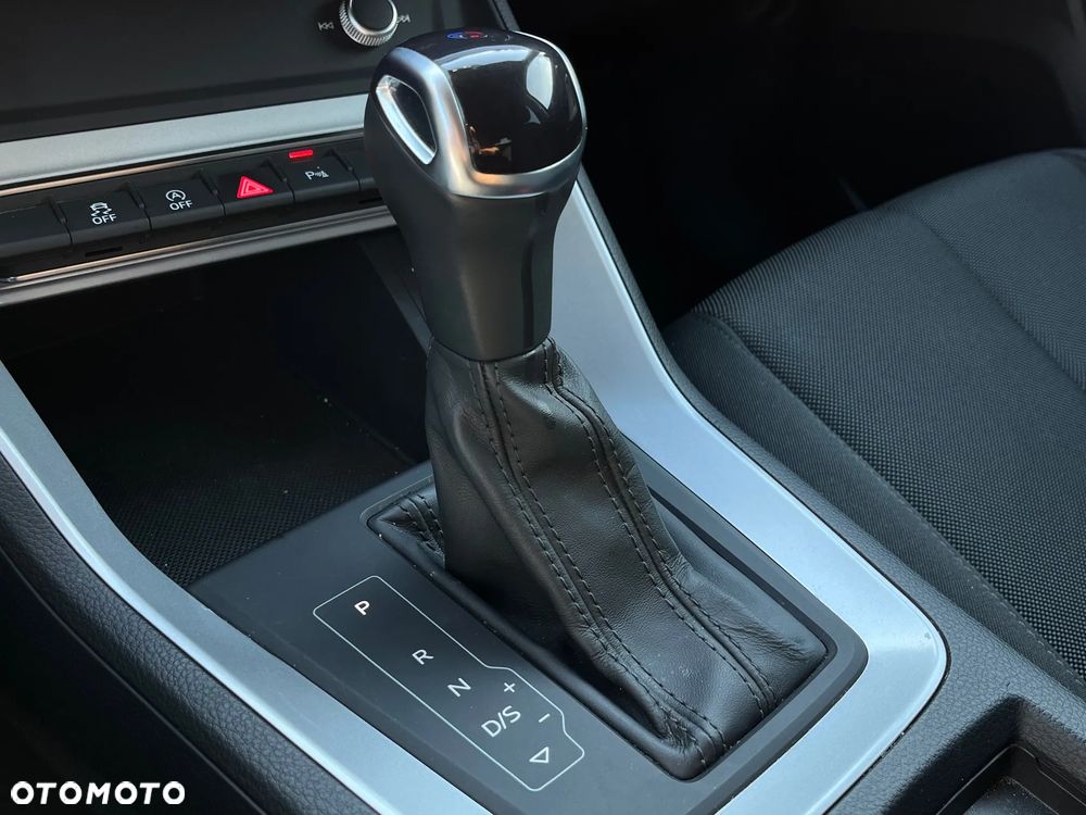 Audi Q3 35 TFSI mHEV S tronic - 21
