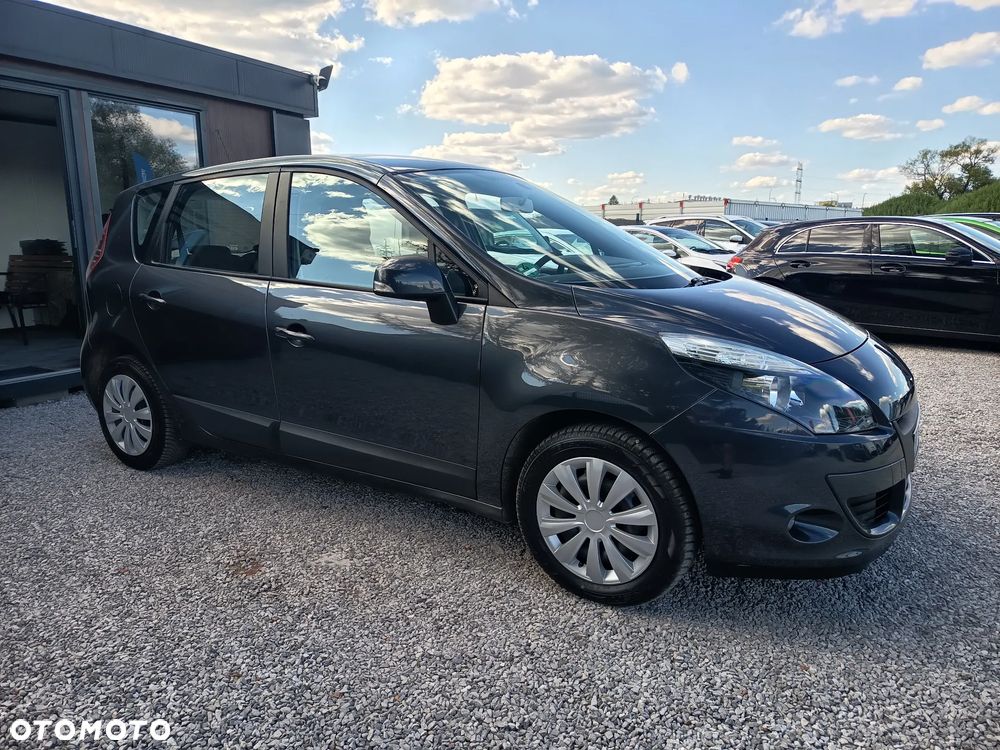 Renault Scenic 1.6 16V 110 TomTom Edition - 10