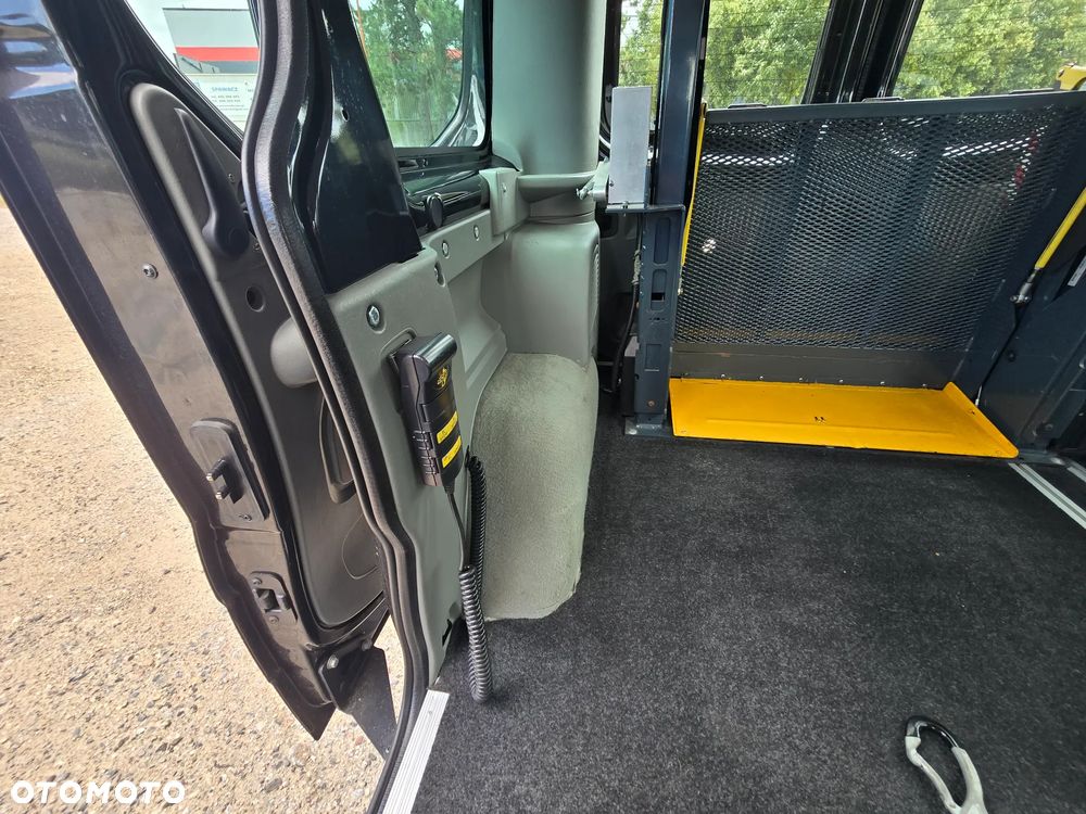 Opel Vivaro - 23