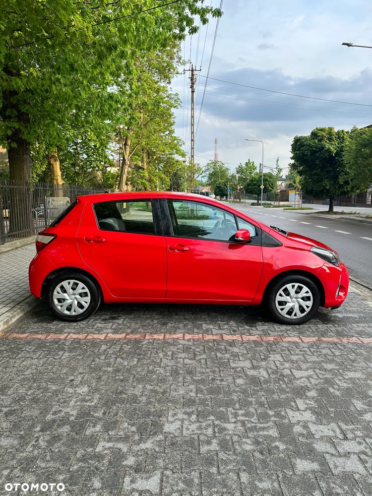 Toyota Yaris 1.5 Premium - 2