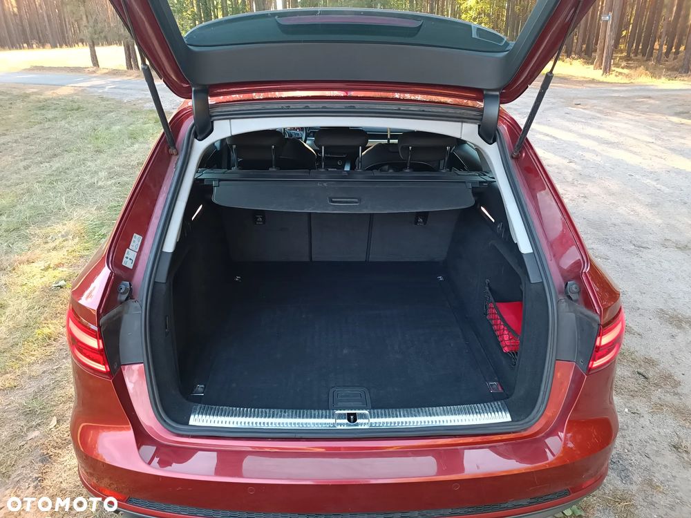 Audi A4 Avant 2.0 TDI S tronic sport - 35