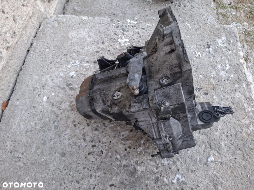 SKRZYNIA BIEGÓW 1.4 HDI 20CQ66 CITROEN C3 DS3 PEUGEOT 207 208 - 3