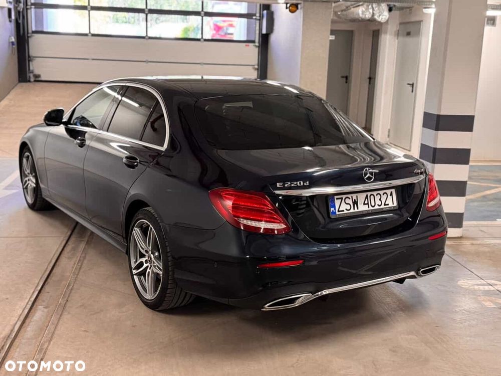 Mercedes-Benz E-Class 2017 photo 5