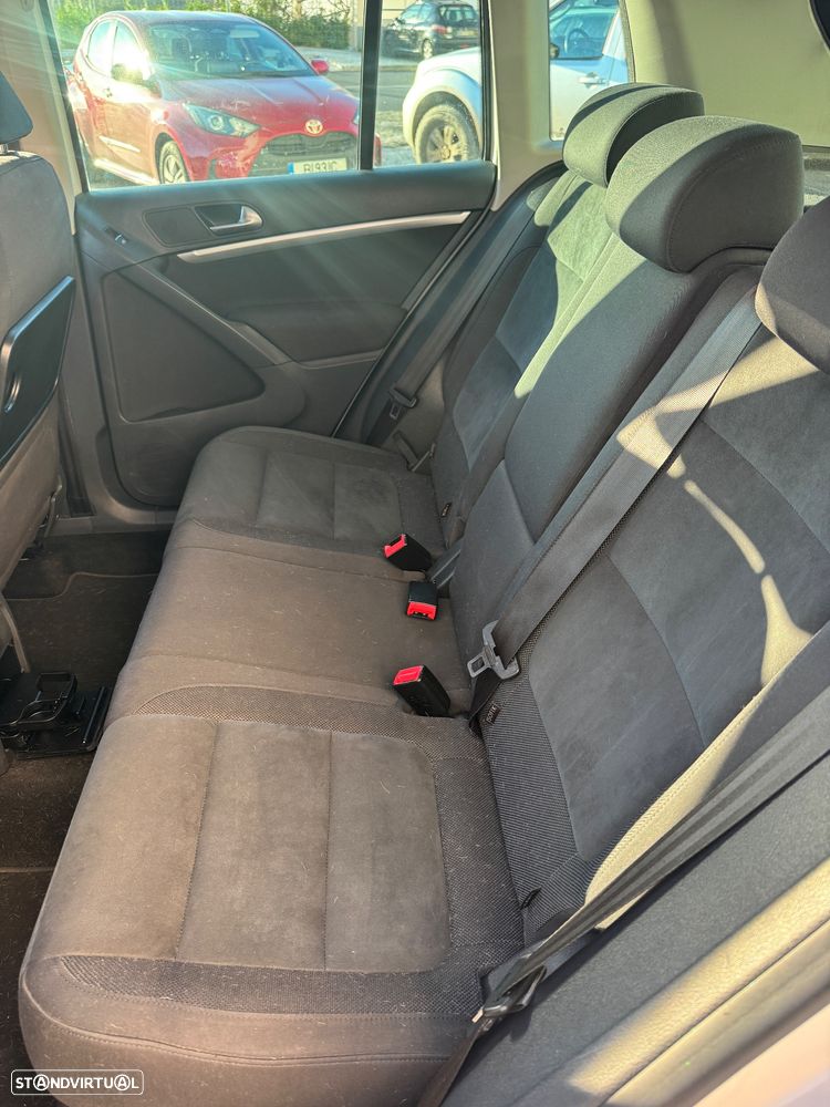 VW Tiguan 2.0 TDi Cup BlueMotion - 11
