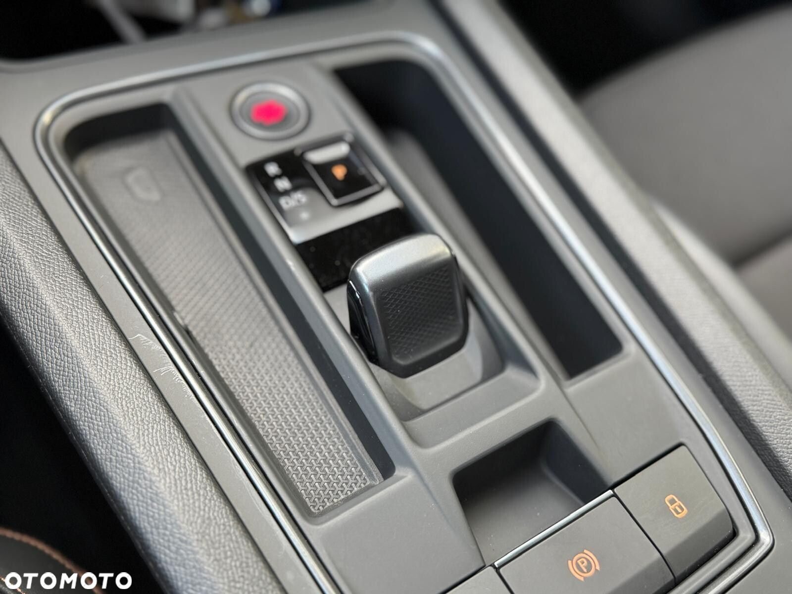 Cupra Formentor 1.4 e-Hybrid VZ DSG - 30