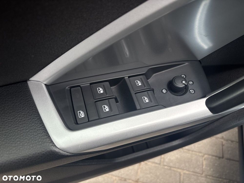 Audi Q3 - 24