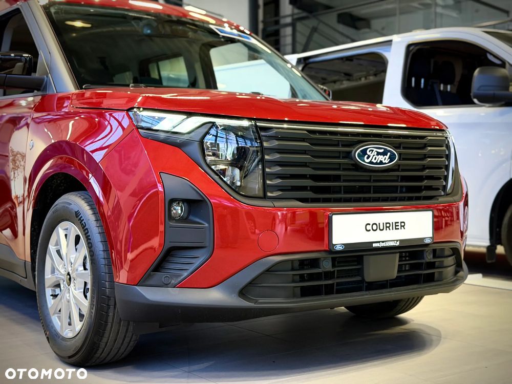 Ford Tourneo Courier 1.0 EcoBoost Titanium - 8
