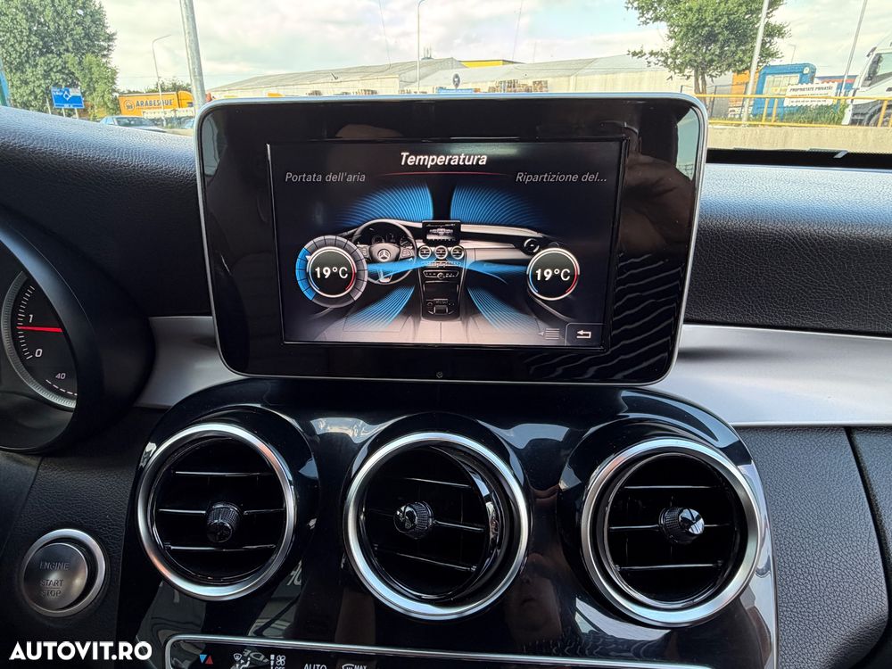 Mercedes-Benz C - 33