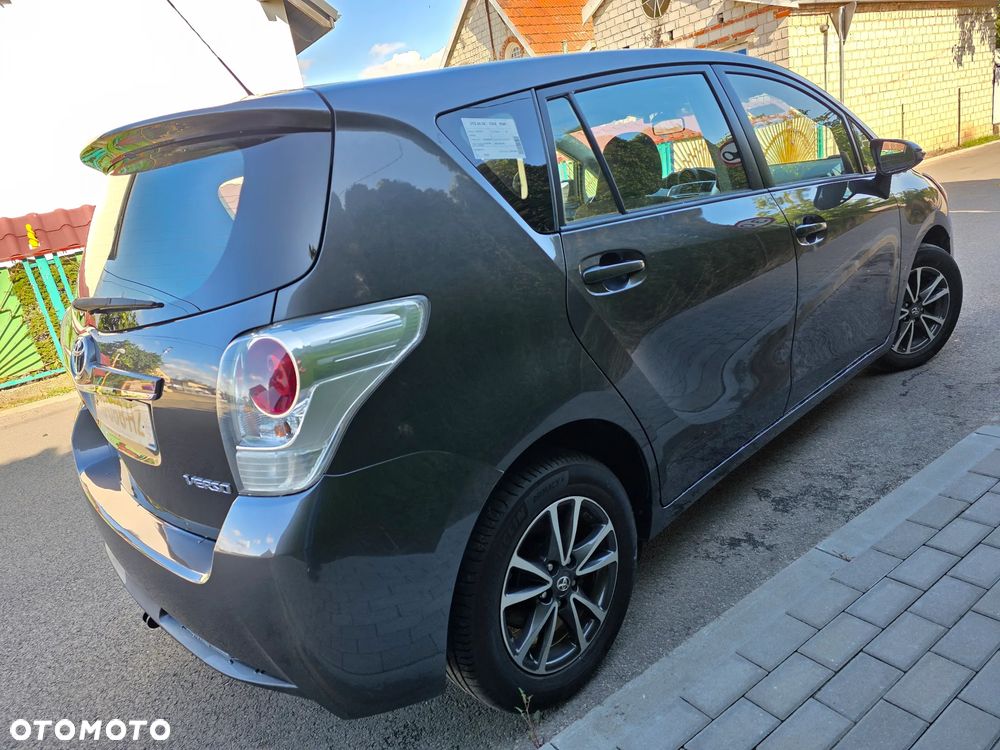 Toyota Verso 1.6 D-4D 5-Sitzer Start/Stop Life - 4