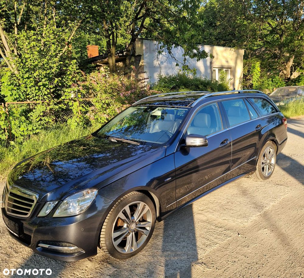 Mercedes-Benz Klasa E 350 CDI DPF 4Matic BlueEFFICIENCY 7G-TRONIC Avantgarde - 10