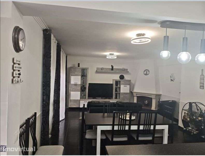 Apartamento t2 remodelado, na  avenida da liberdade, Baixa da Banheira - Grande imagem: 3/12