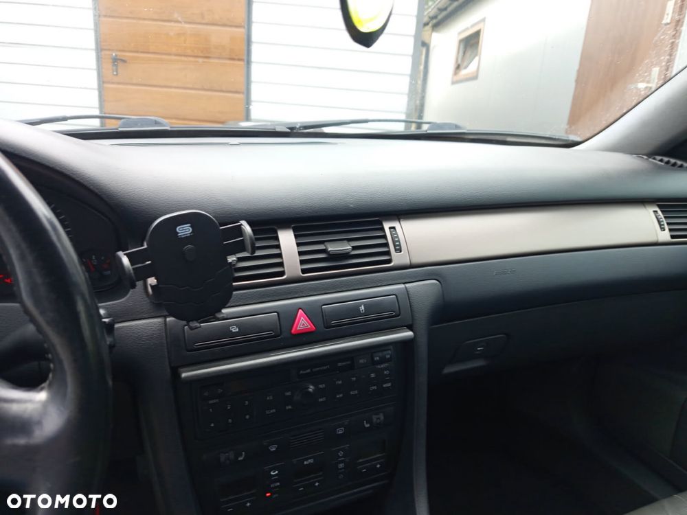 Audi A6 Limousine - 4