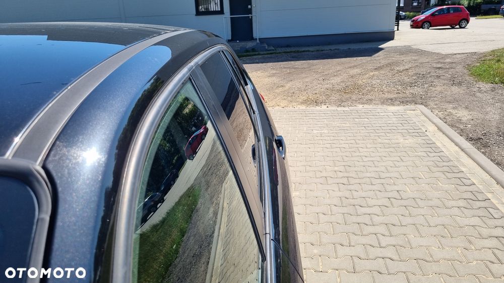 BMW X1 sDrive18i Sport Line - 10