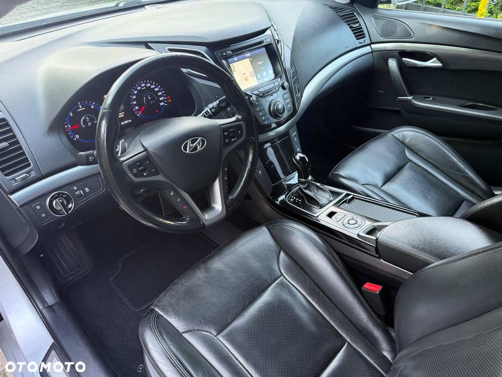 Hyundai i40 Kombi blue 1.7 CRDi DCT Premium - 20