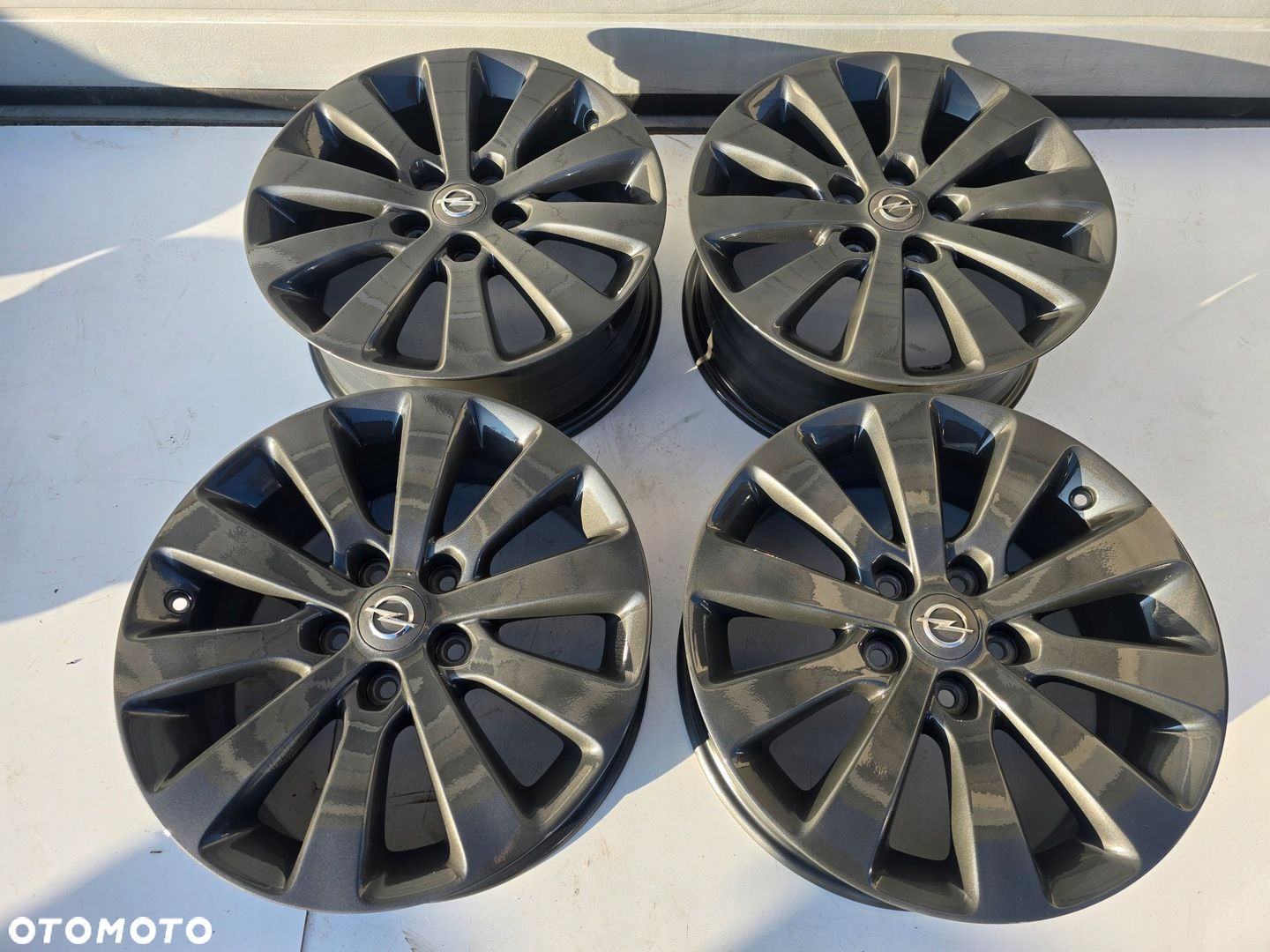 OPEL ASTRA J ZAFIRA C INSIGNIA B 17 ET44 5x115 - 2