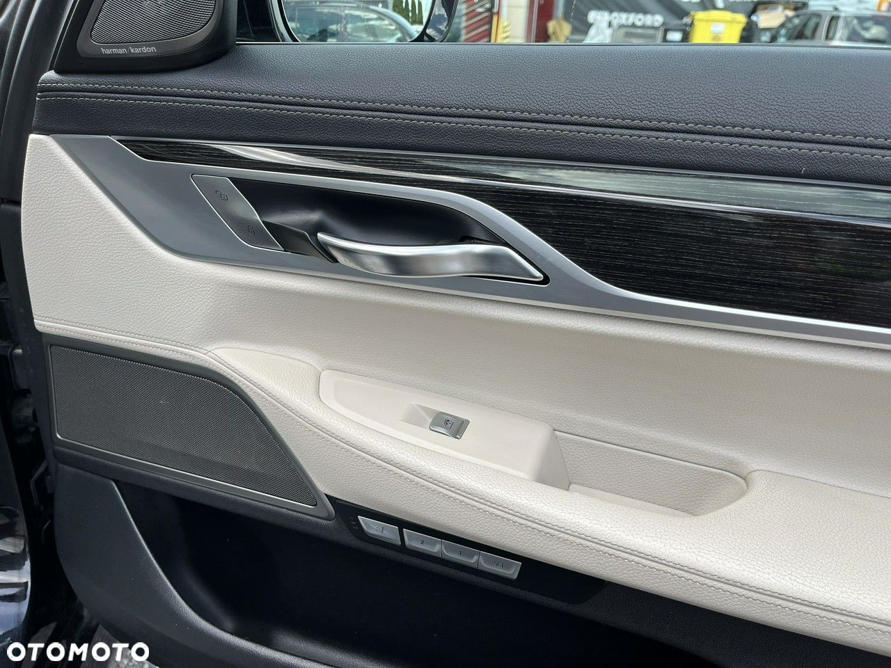 BMW Seria 7 740d xDrive - 20