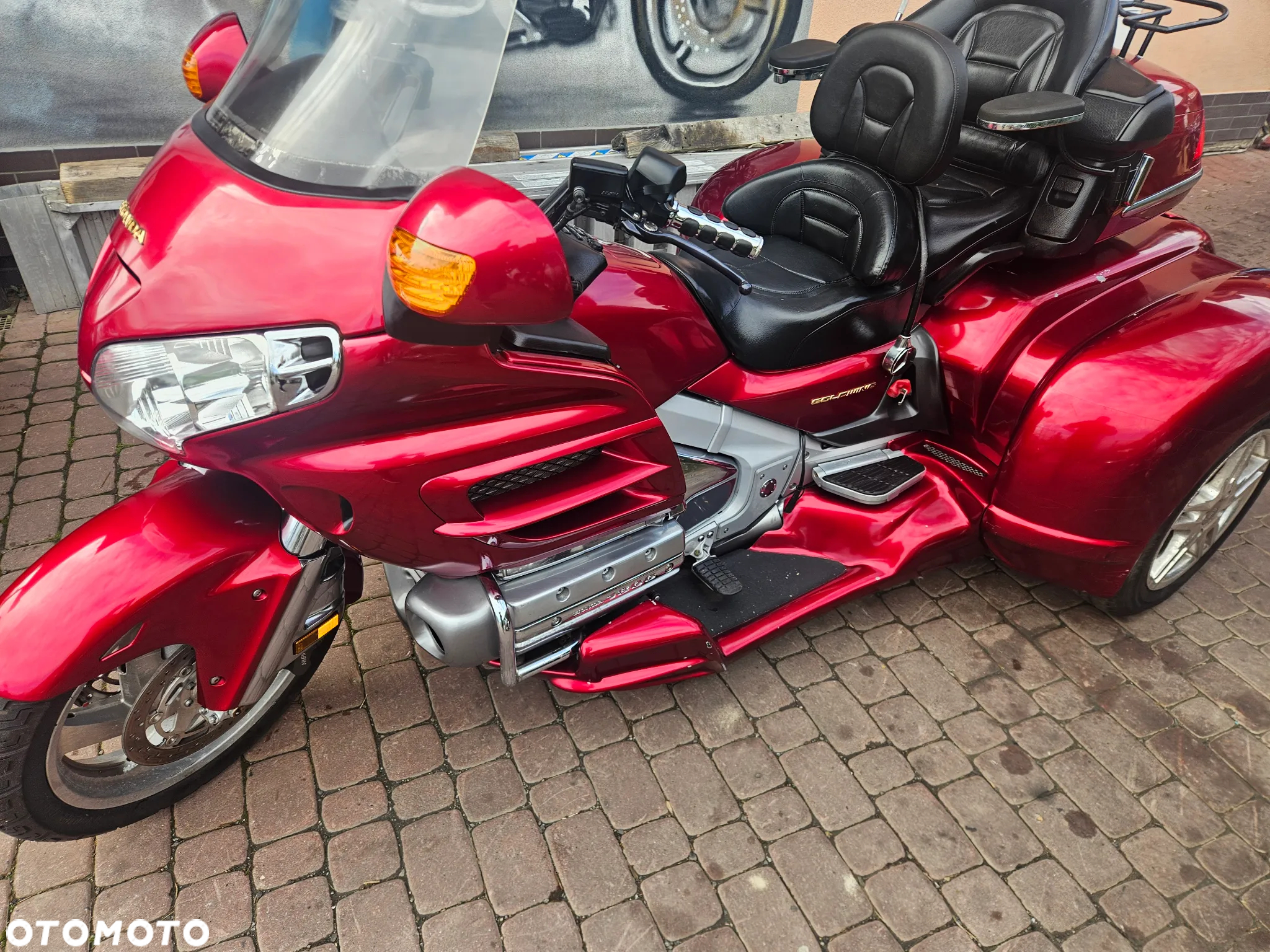 Honda GL - 8