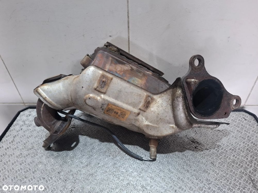 Katalizator Renault Clio IV Captur I  0,9 TCE nr 208A01858R - 3