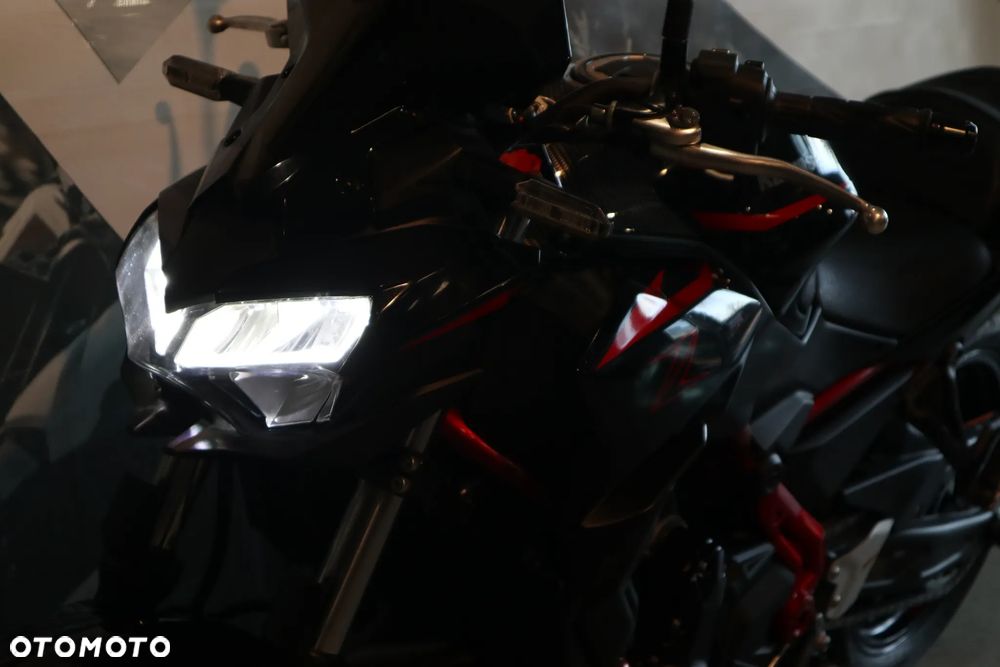 Kawasaki Z 650 - 5