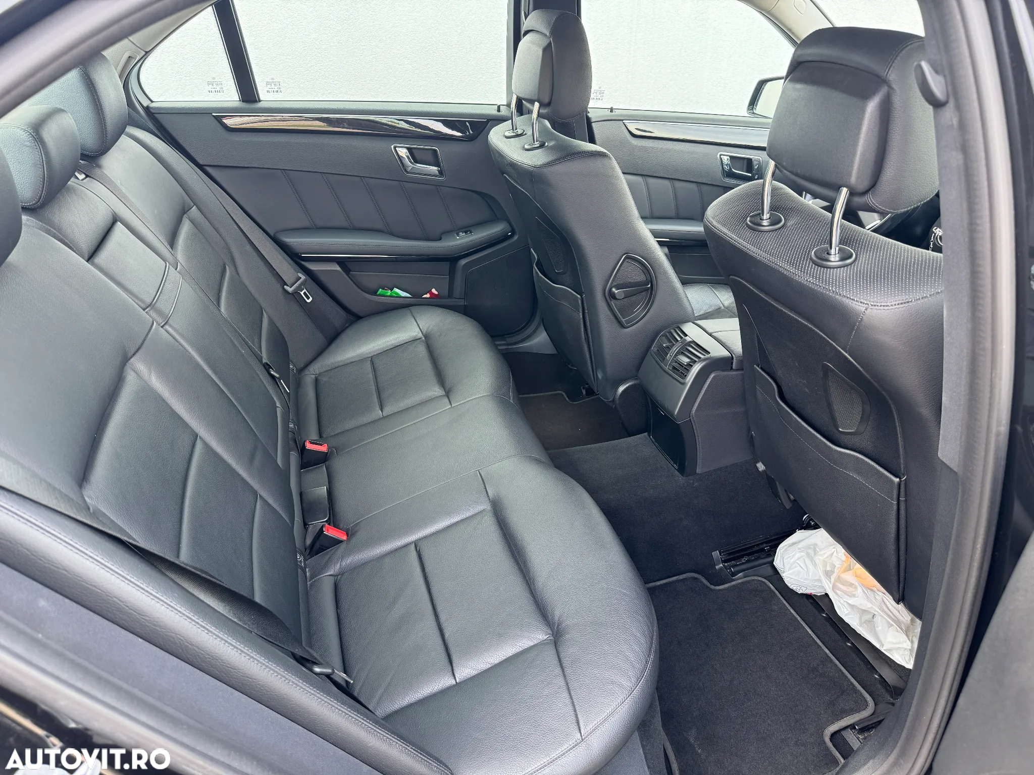 Mercedes-Benz E 350 CDI DPF BlueEFFICIENCY 7G-TRONIC Avantgarde - 8