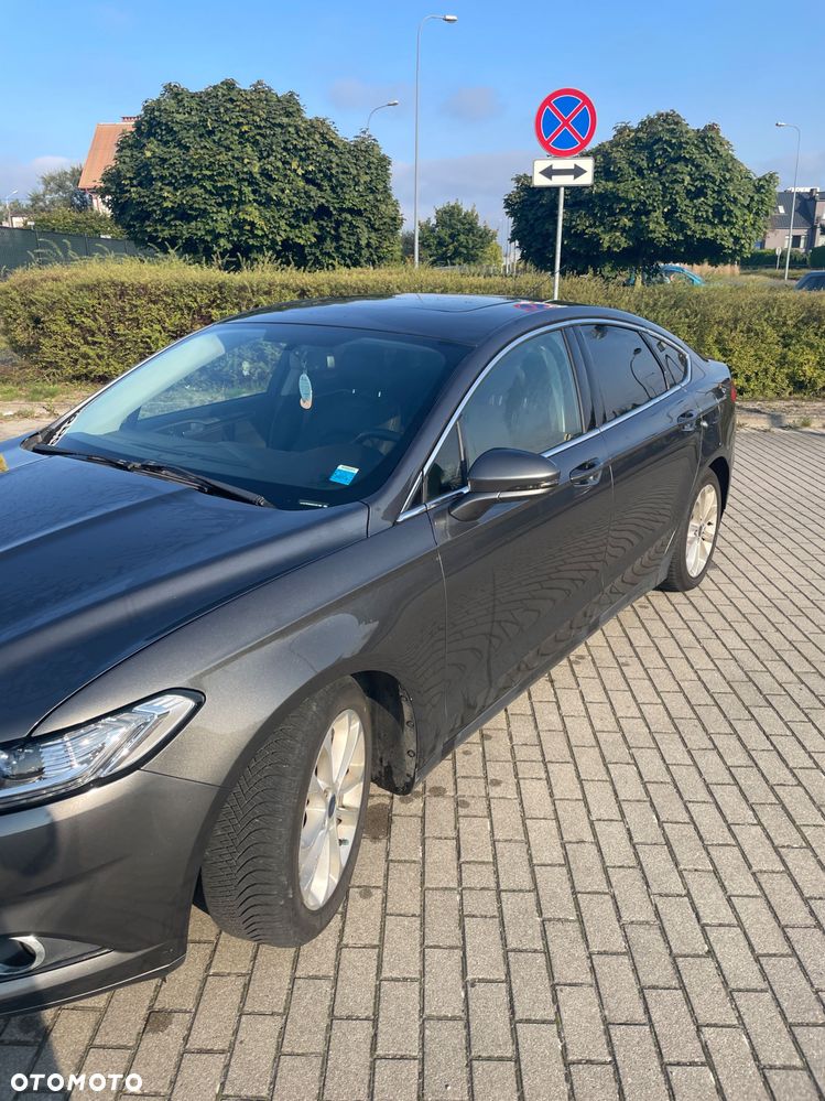 Ford Fusion - 15