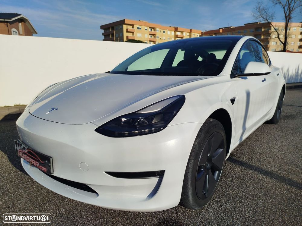 Tesla Model 3 Long Range Tração Traseira - 2