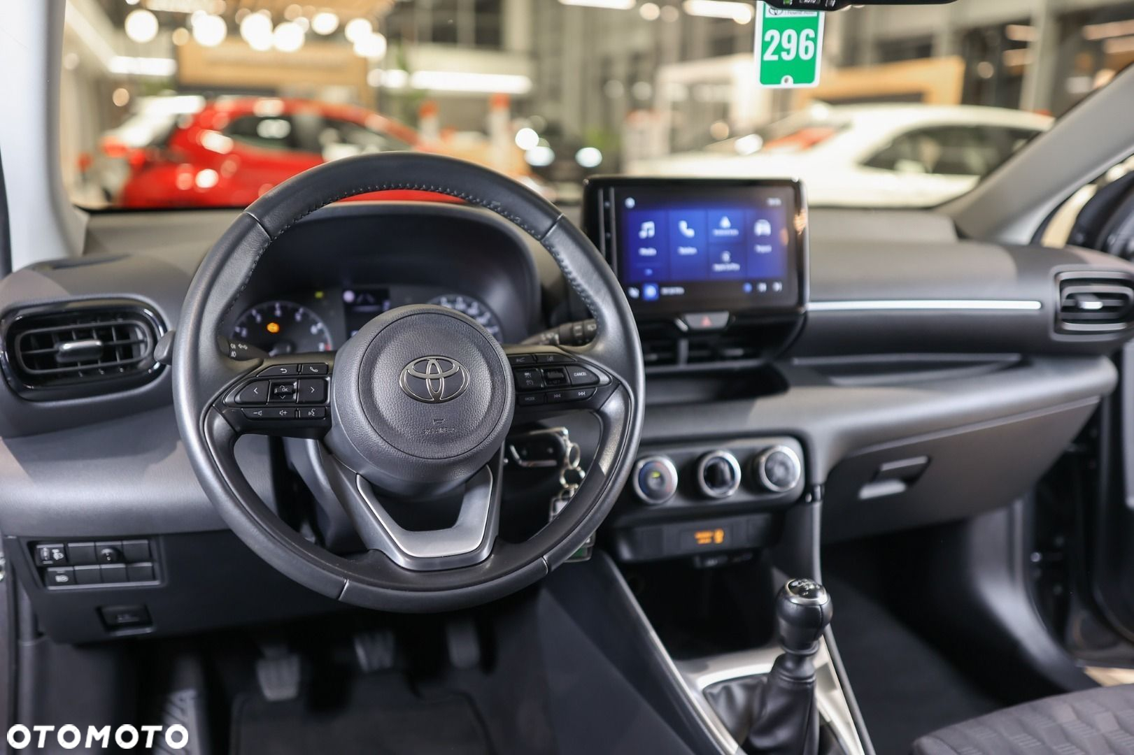 Toyota Yaris - 16