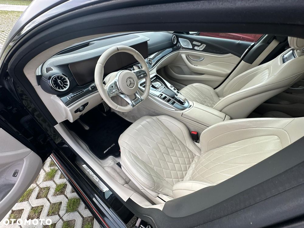 Mercedes-Benz AMG GT 63 S 4-Matic+ - 12
