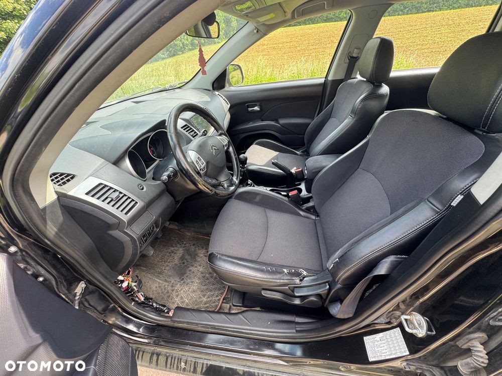 Citroën C-Crosser 2.2 HDi Exclusive - 10