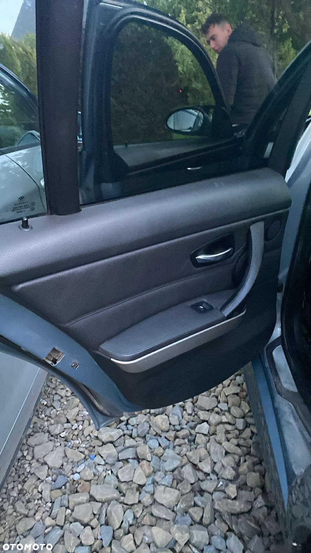 BMW Seria 3 - 11
