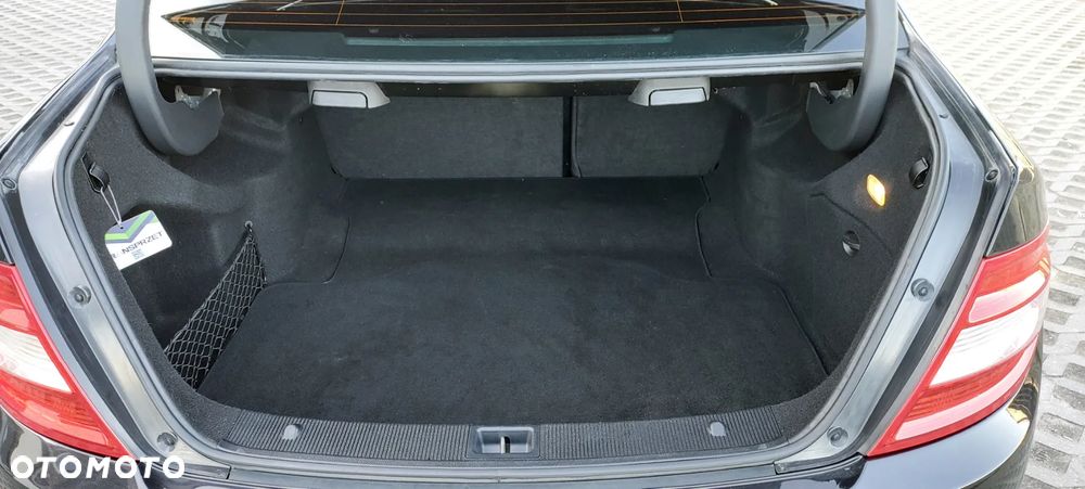 Mercedes-Benz Klasa C - 36