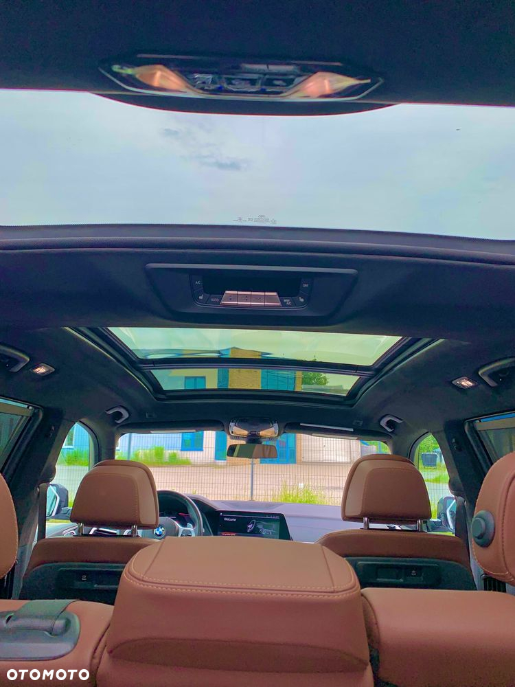 BMW X7 M50i sport - 11
