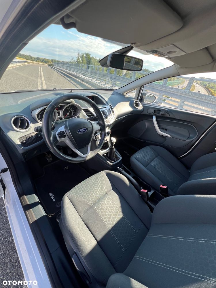 Ford Fiesta 1.25 Titanium EU5 - 8