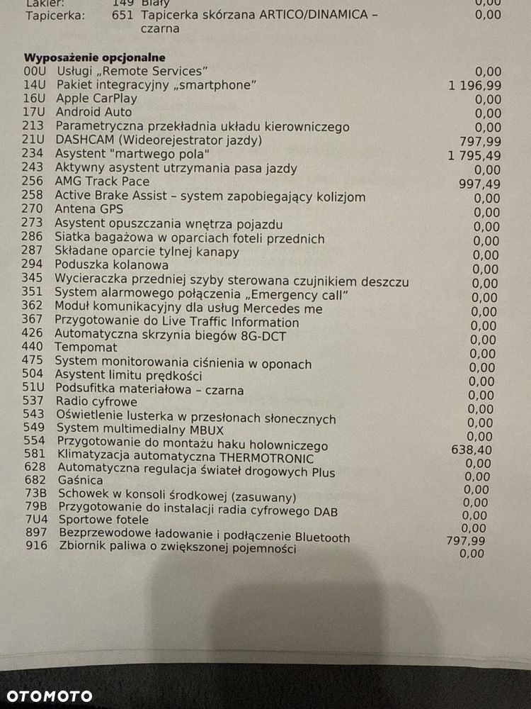 Mercedes-Benz GLA - 25