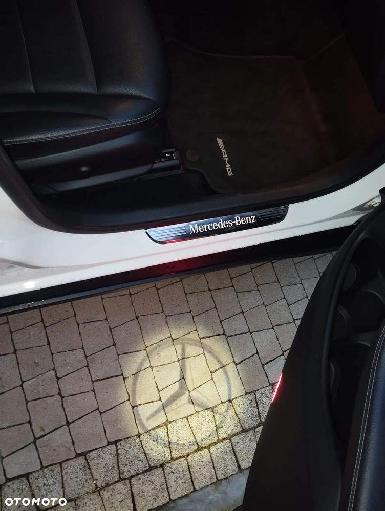 Mercedes-Benz GLC - 11