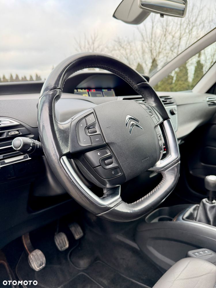 Citroën C4 Picasso THP 155 Exclusive - 28