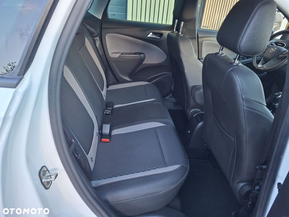 Opel Crossland X - 10